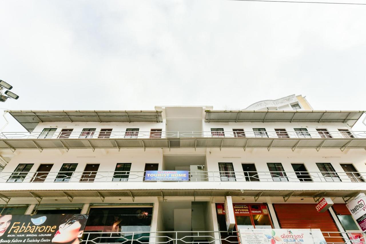 Spot On 39480 Vattekad Tourist Home Kakkanad Εξωτερικό φωτογραφία